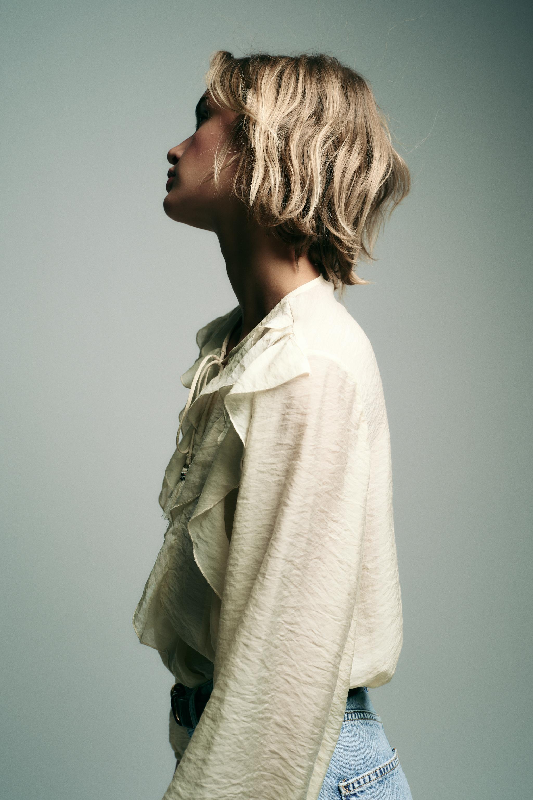 RUFFLED ROMANTIC BLOUSE